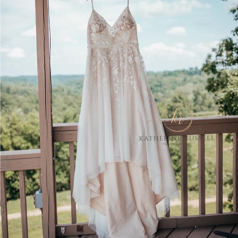 Wedding Dress size 20 champagne color